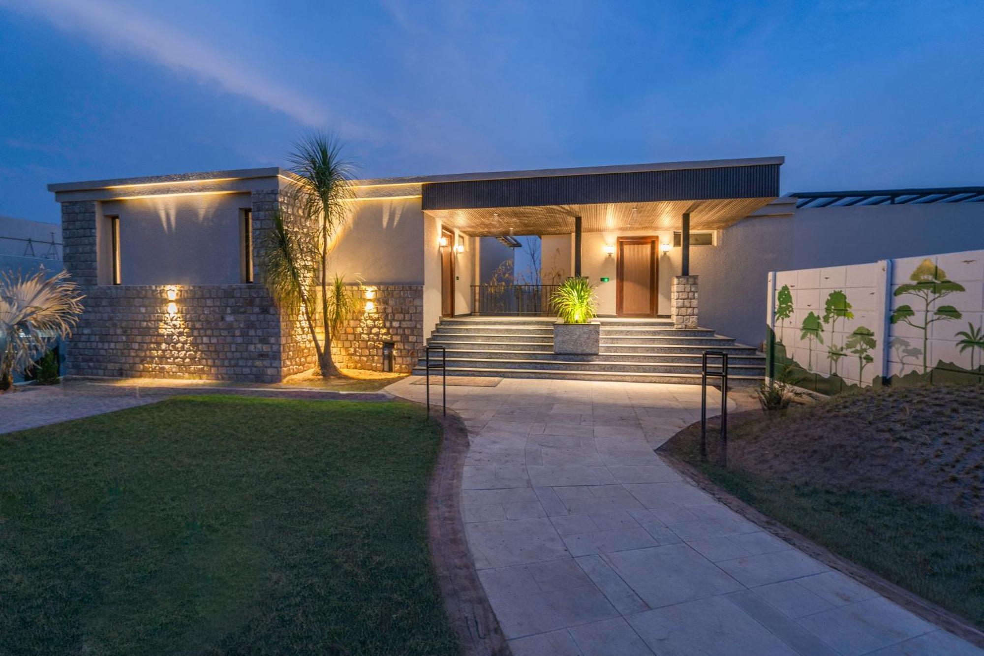 The Golden Tusk By Ivory Destinations Hotel Rāmnagar Exterior photo